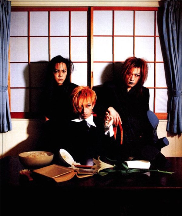 黒夢 music, videos, stats, and photos | Last.fm