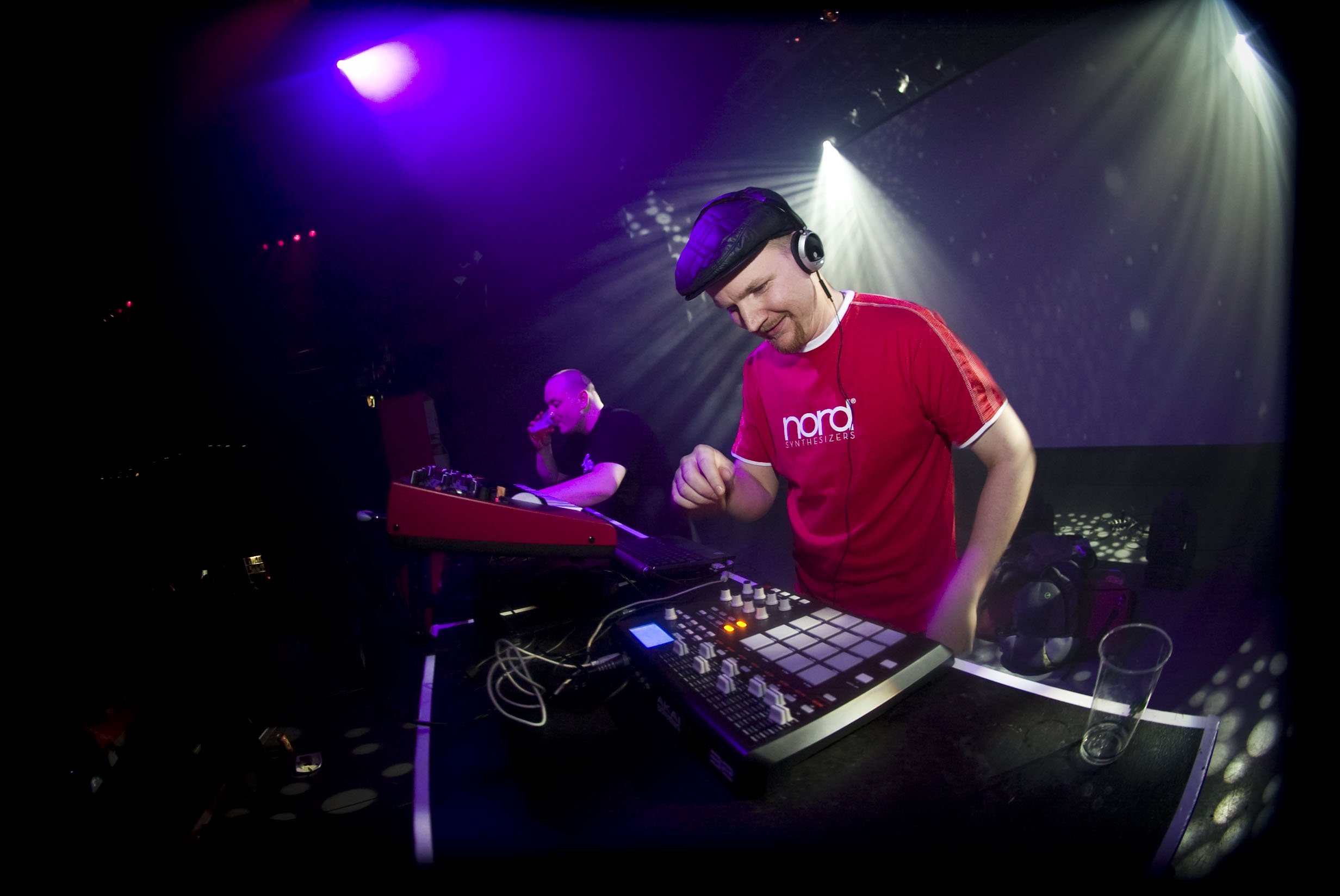 Current value. Current value фото. Current value. Dnb комьюнити самое доброе. Current value the power.