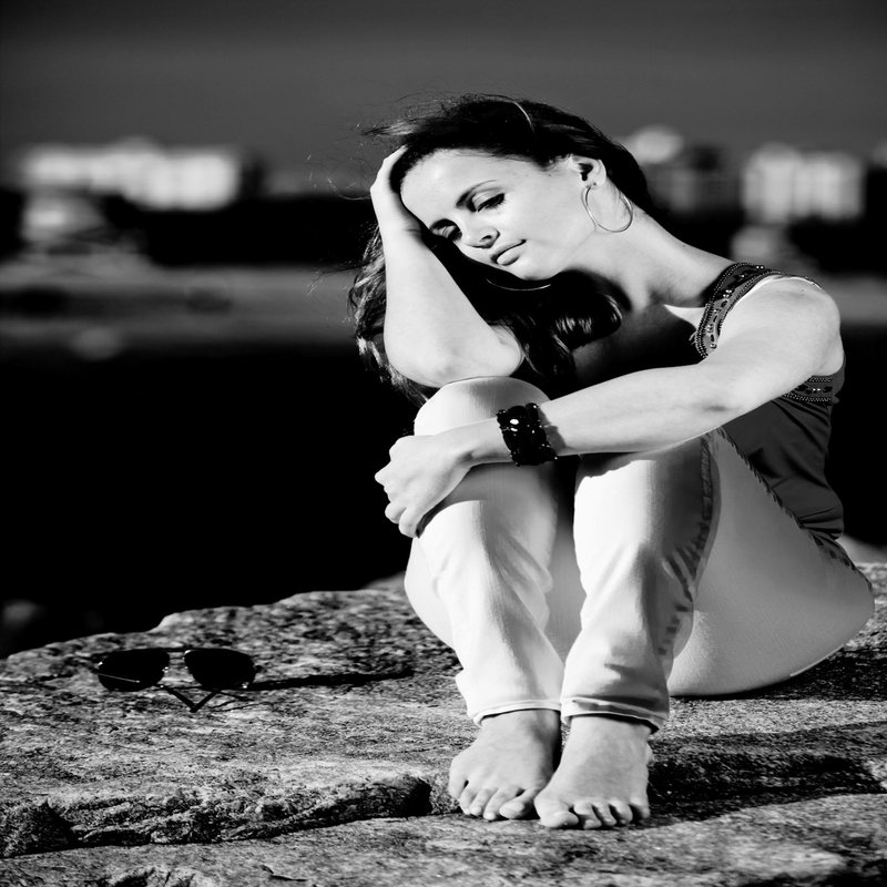 мем про отношения. слушать королева ты простой кабель. остап парфёнов, nvkrn134. остап парфенов & nvkrn134 - ты не королева. королева довольна.