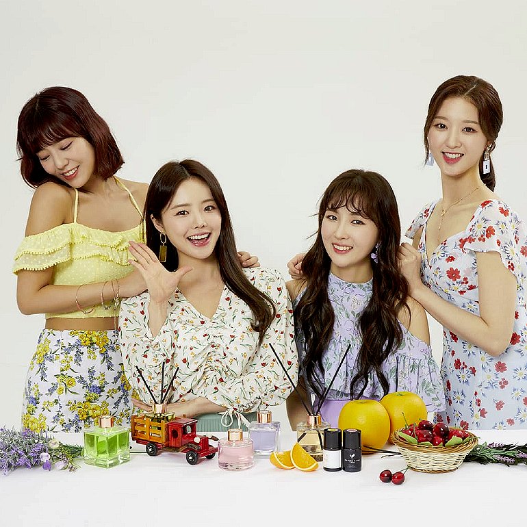 сирша ронан и том холланд. High перевод. I live high. I live high. сирша ронан и том холланд.