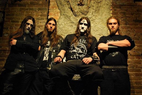The black empire. Блэк сун. The black empire. 2000 - songs for a black winter. Black empire интернет магазин.