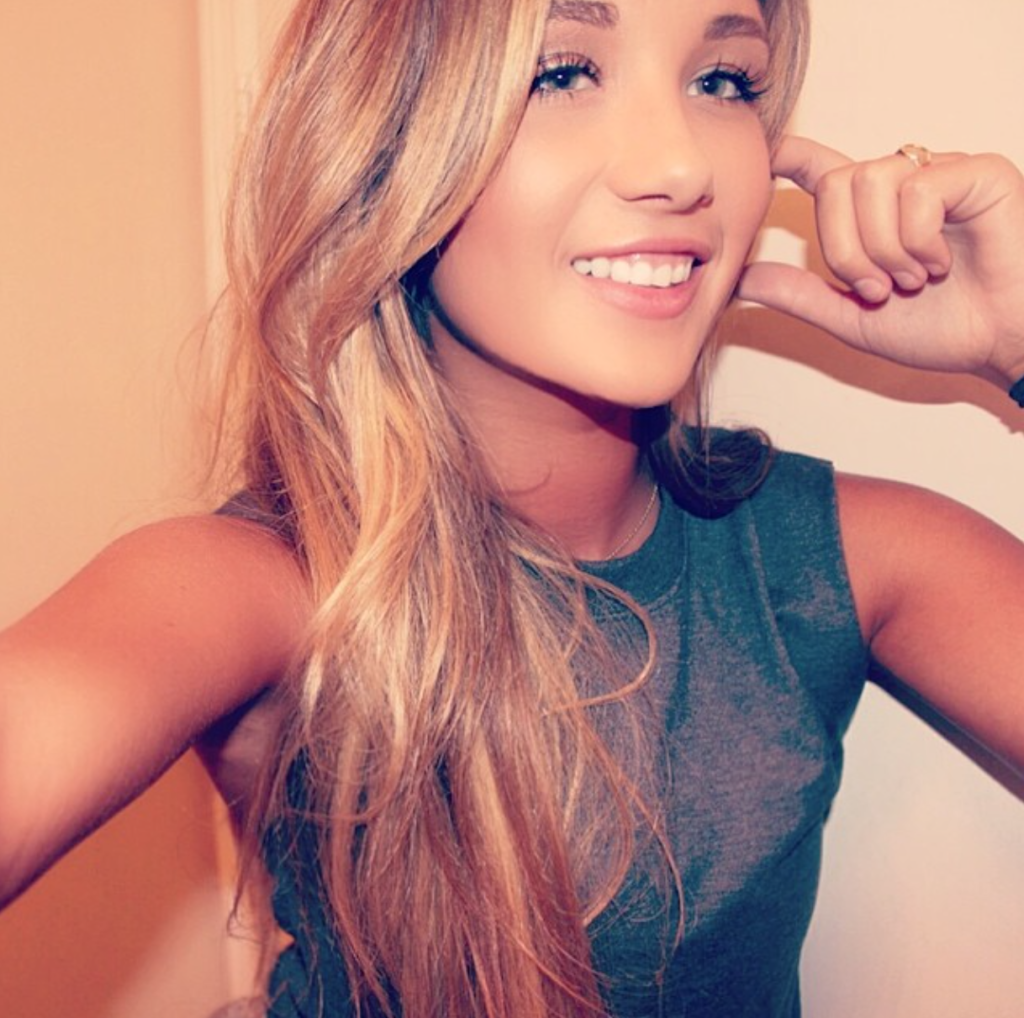 Niykee heaton photos