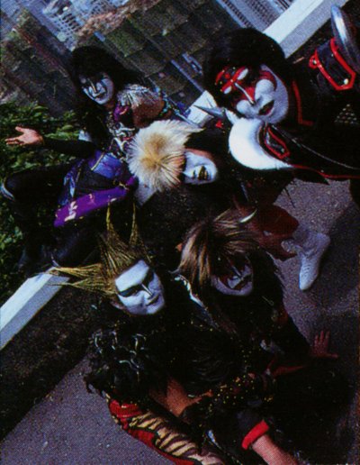 Dead End D'ERLANGER YOUTHQUAKE 聖飢魔II V系 聖飢魔IIが9月21日発布の大教典「BLOODIEST」から ”LOVE LETTER