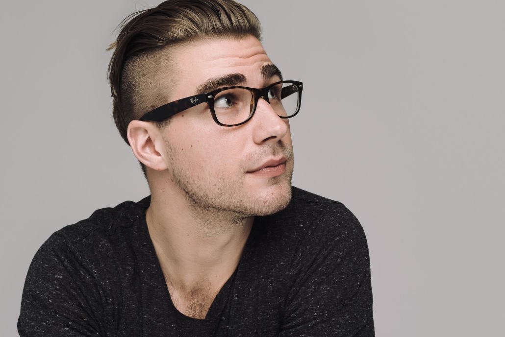 Джек хани. Johnnie walker black blend scotch whiskey. Jack daniels honey. Johnny honey. Джонни хани пай.