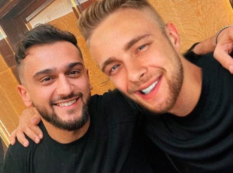 Песня крида и джонни слушать. Крид и джонни. Новогодняя песня крид. Песня крида и джонни слушать. Крид и джонни.