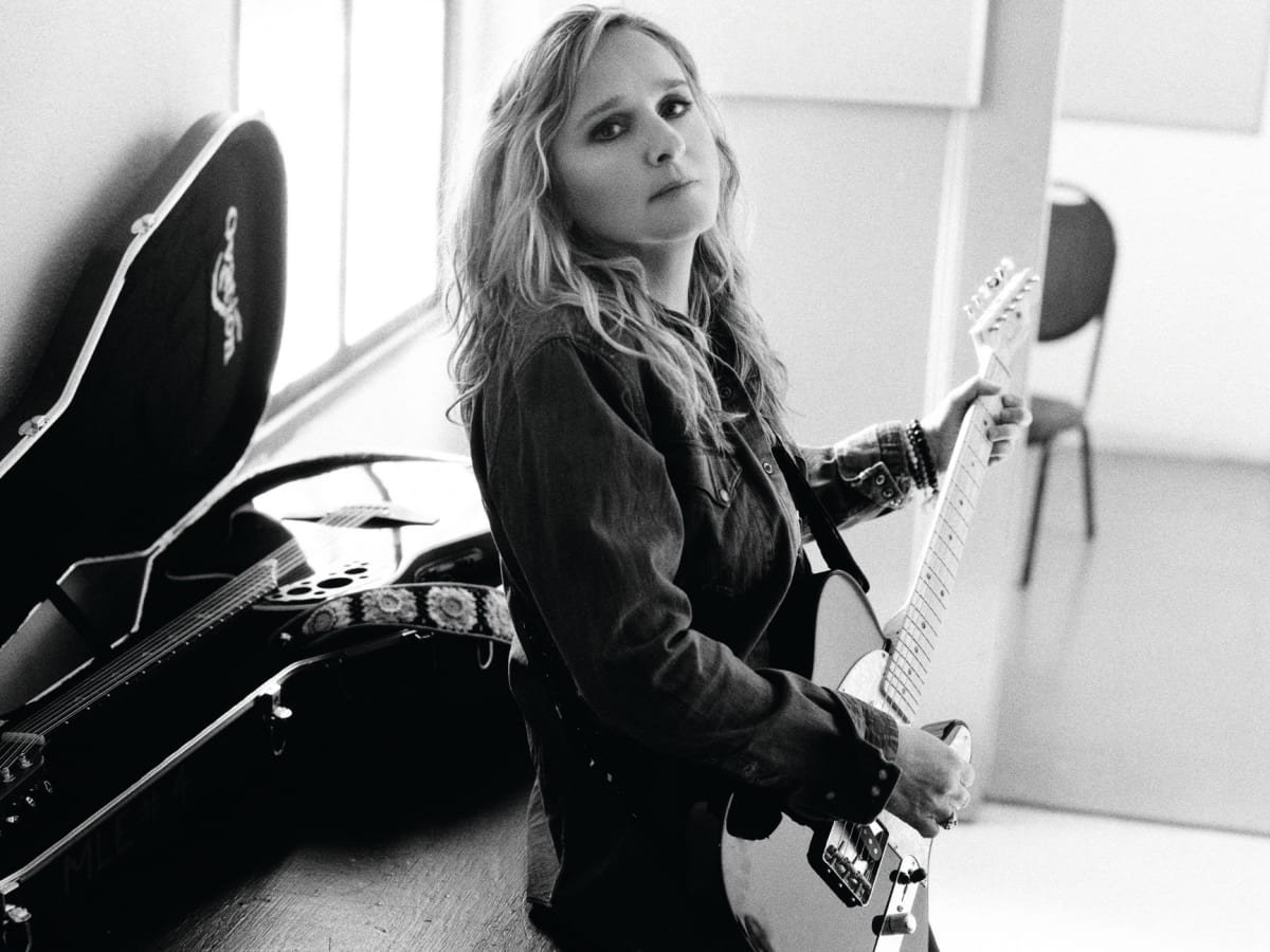 Melissa Etheridge — The Beating Of Your Heart.