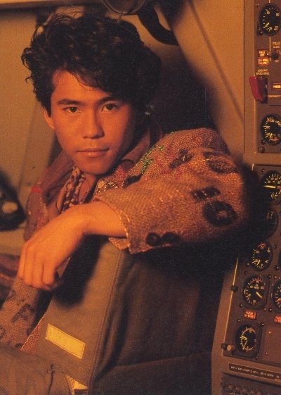 ムーンスパイラル　ミュージックファイル　CD  エンディングテーマ　米川英之 Amazon Musicで米川英之のムーンスパイラルを再生する