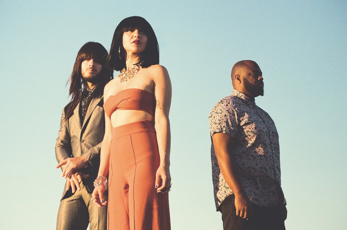 Khruangbin lineup, biography Last.fm