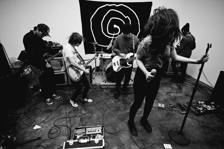 Whirr music, videos, stats, and photos | Last.fm