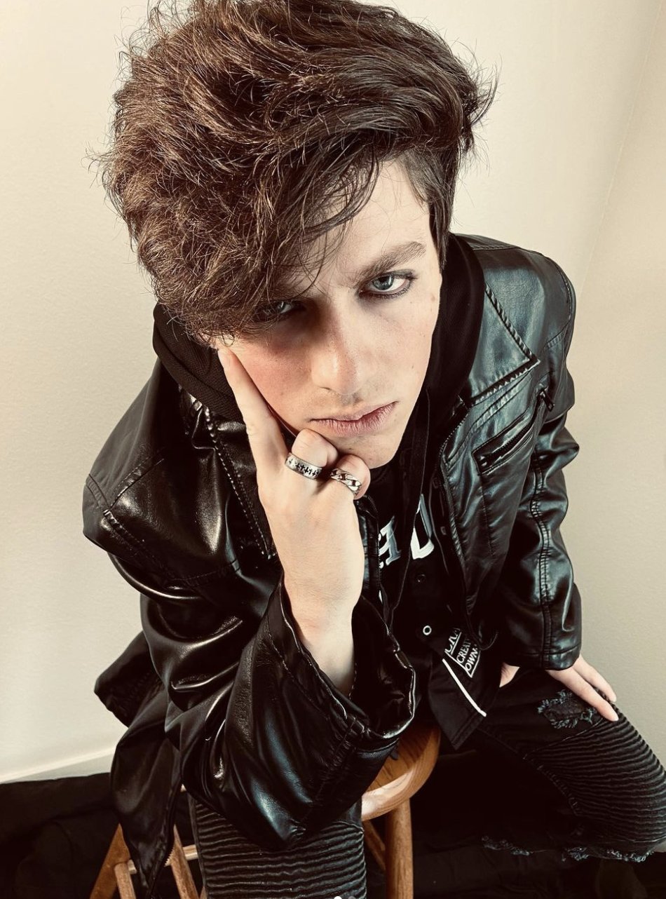 TX2 music, videos, stats, and photos | Last.fm