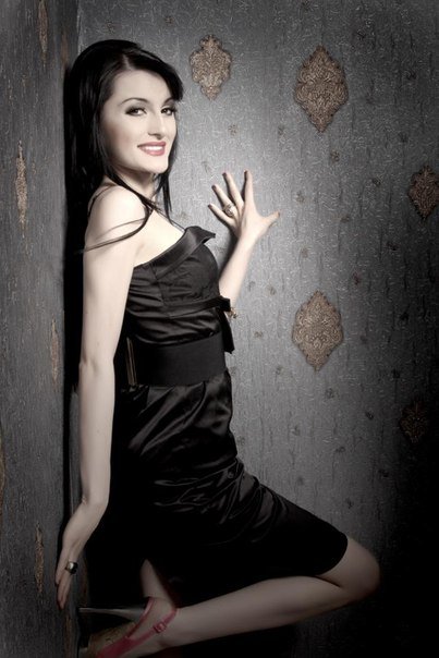 Balakovo porno chat Tebranish konturining kondansatör plitalaridagi zaryad ozgaradi