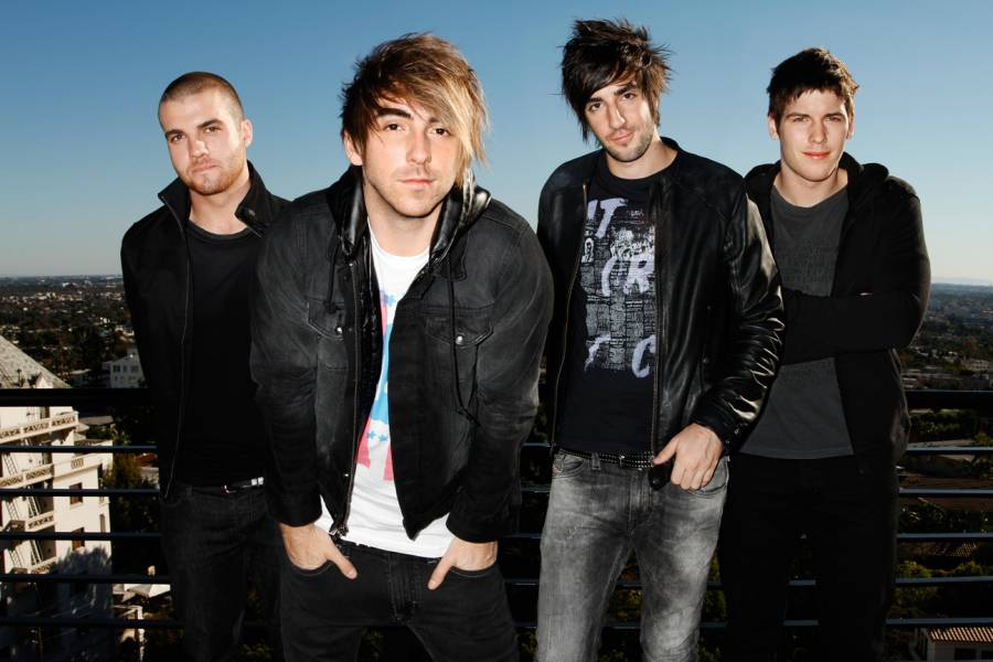 Low is all. Группа all time low. all time low 2025. американские группы музыкальные. поп панк группы.