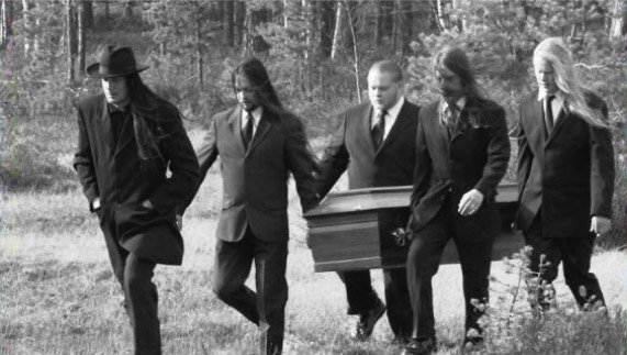 Sentenced the funeral album. Сентенсед down. Sentenced финская группа. Sentenced amok. Sentenced 1996.