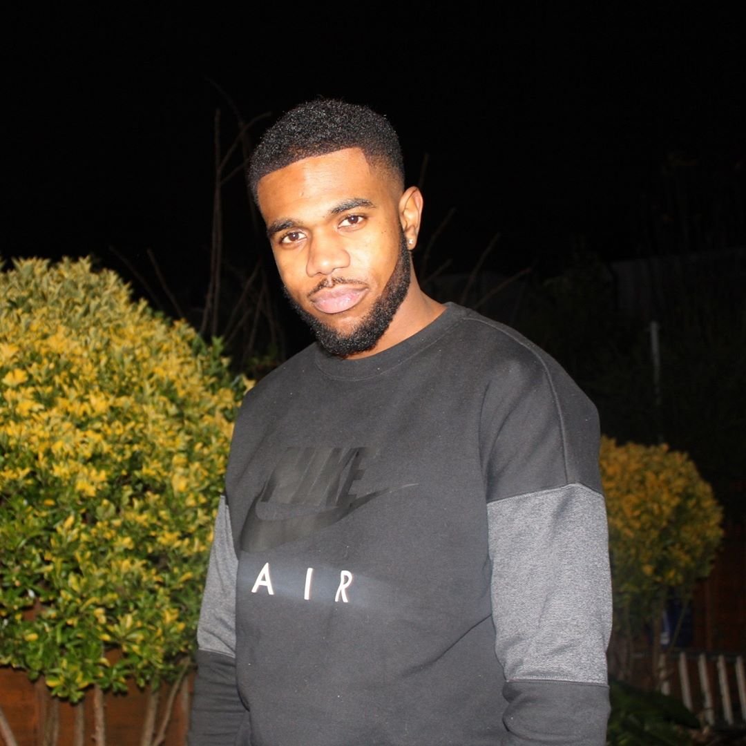 Bark певец. Ramz. Ramz. Вoj xoнa логот рамз. Рамз.