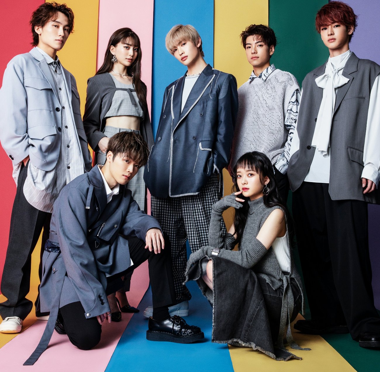 アイドル GENIC Shake N Go Organique Drawstring Full Cap Wig - FLASHY GIRL