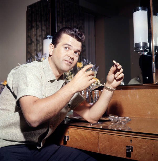 The Note — Conway Twitty | Last.fm