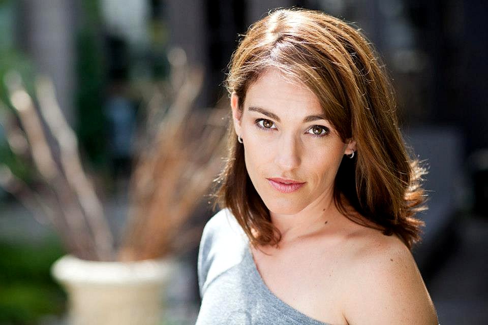 Amy Jo Johnson music, videos, stats, and photos | Last.fm