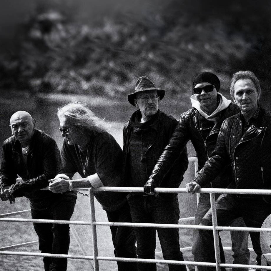 Perfect music, videos, stats, and photos Last.fm