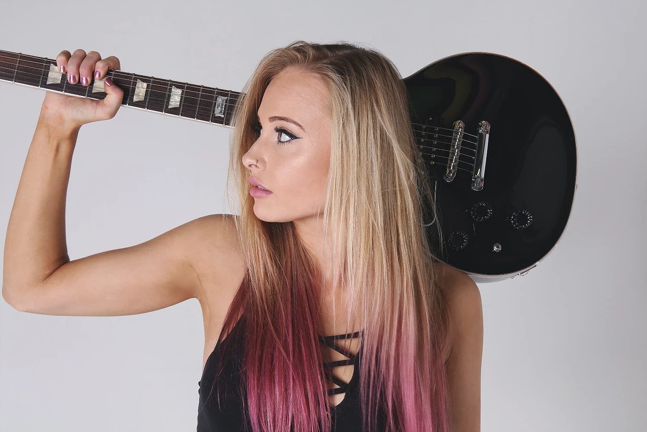 Sophie Lloyd biography Last.fm