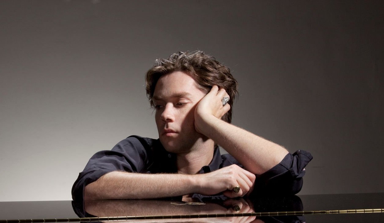 Cigarettes And Chocolate Milk — Rufus Wainwright