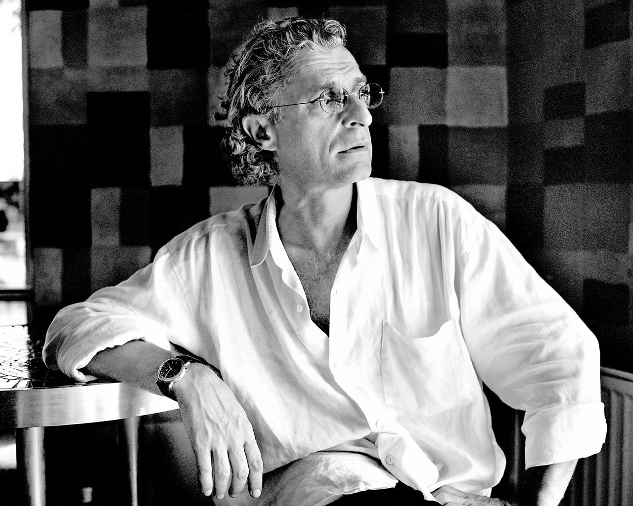 майкл крету энигма. группа enigma (музыкальный проект). мишель энигма. создатель энигмы. создатель энигмы.