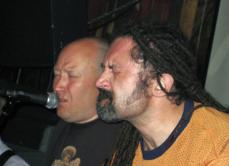 02. солист группы волосатое стекло. Dub i dub группа фото. русские регги исполнители. александр лаэртский 2020.