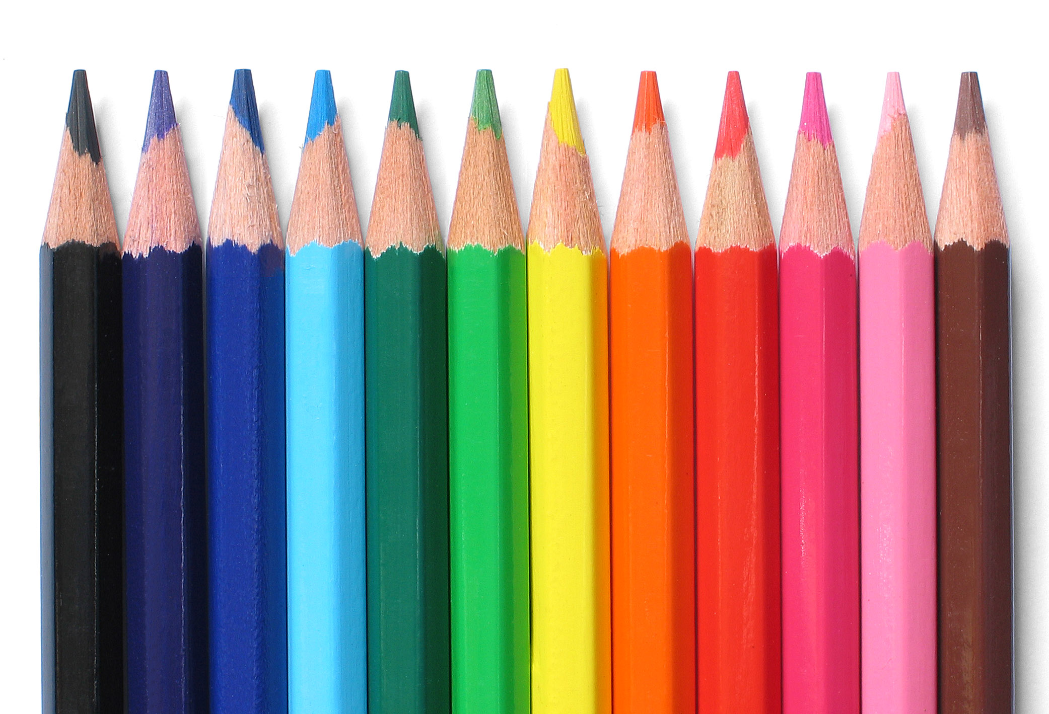 Названия цветов карандашей. Дальтонизм протанопия. Карандаши цветные. Цветные карандаши на белом фоне. Карандаш на белом фоне.
