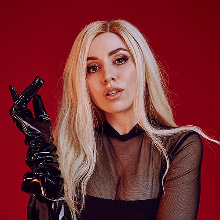 Ava max певица фото