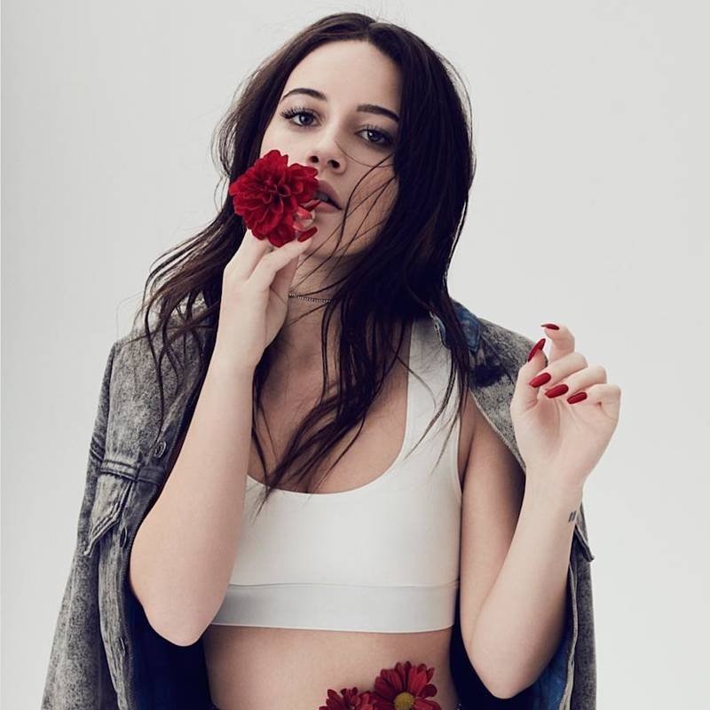 Bea Miller Profile Picture