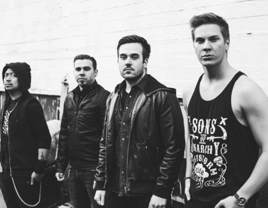 Rising end. Zao rock. Angelmaker группа. Angelmaker мерч. Монатик альбом кружит.