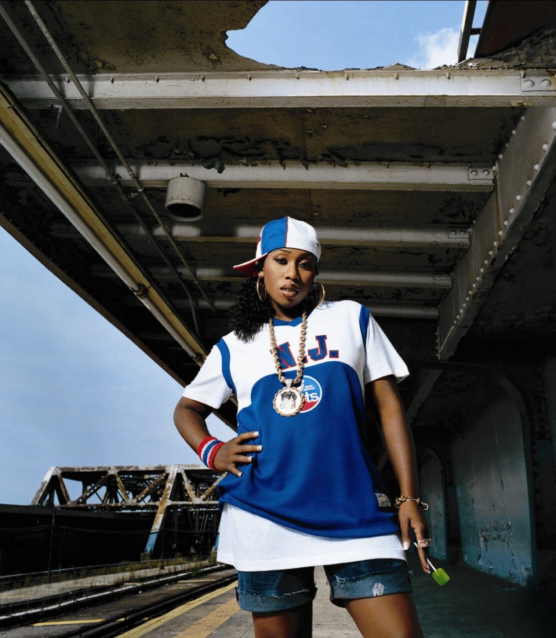 Missy Elliott Profile Picture