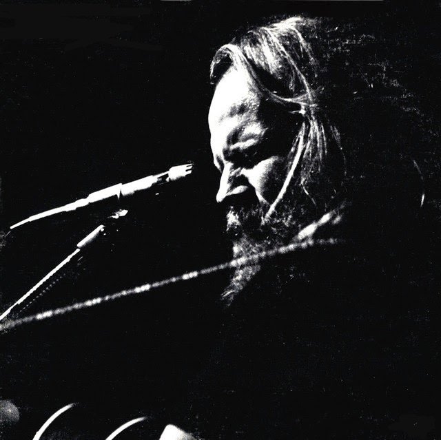 Barry white реклама. Track barry. Barry перевод. Barry перевод. Never never gonna give ya up barry white.