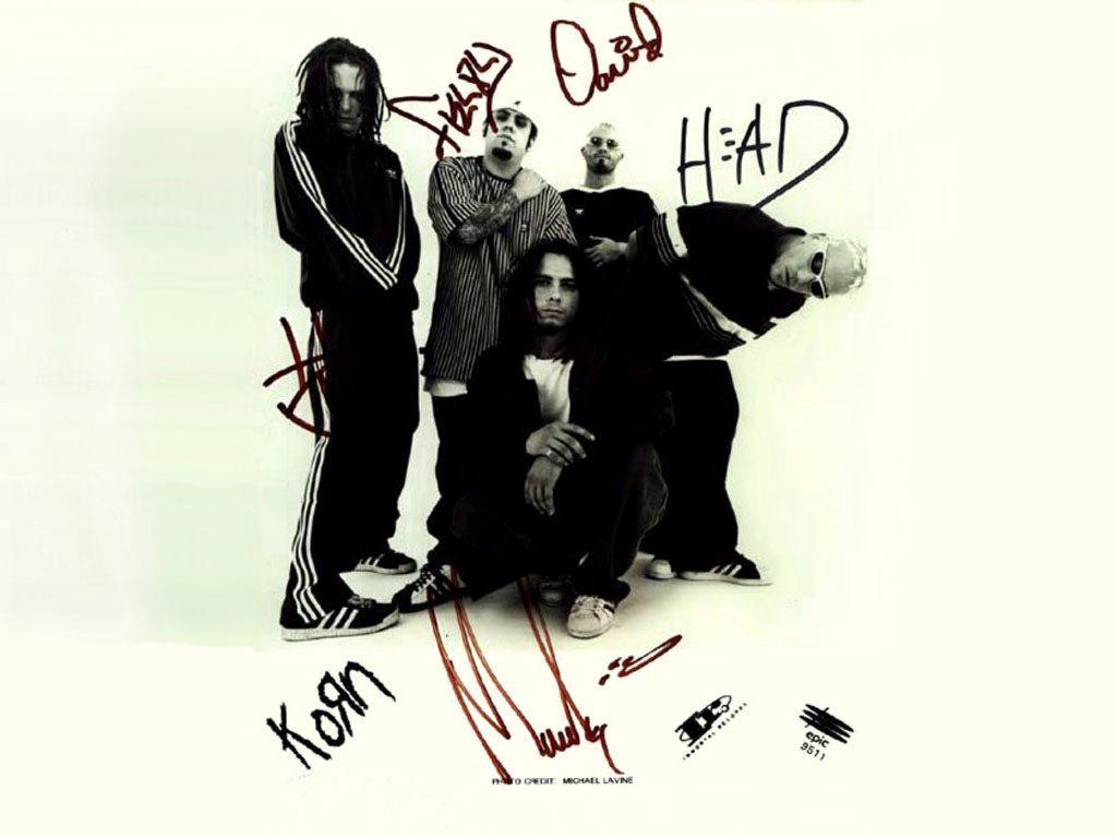Korn dead. Korn 1992. группа korn logo. корн группа обложка. korn постер.