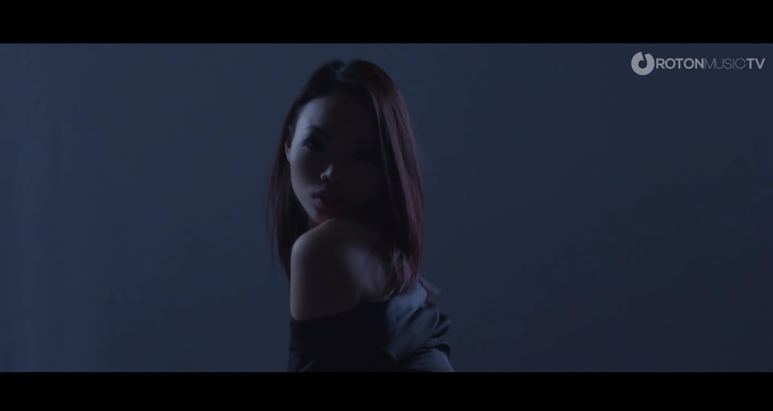 Туру клип. Lidia Buble Андалэ. Akcent feat Lidia Bubble Andale.
