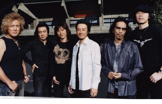 ハウンドドッグ　Hound Dog 大友康平　本人着用衣装 第40回【対談⑪ 大友康平 × DJ OSSHY［前編］】｜otonano ウェブ