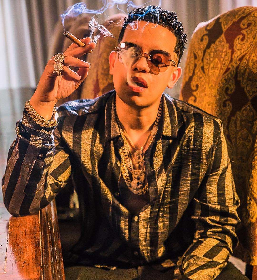 J Alvarez Junto Al Amanecer (Official Remix) | J Alvarez | 8tracks radio