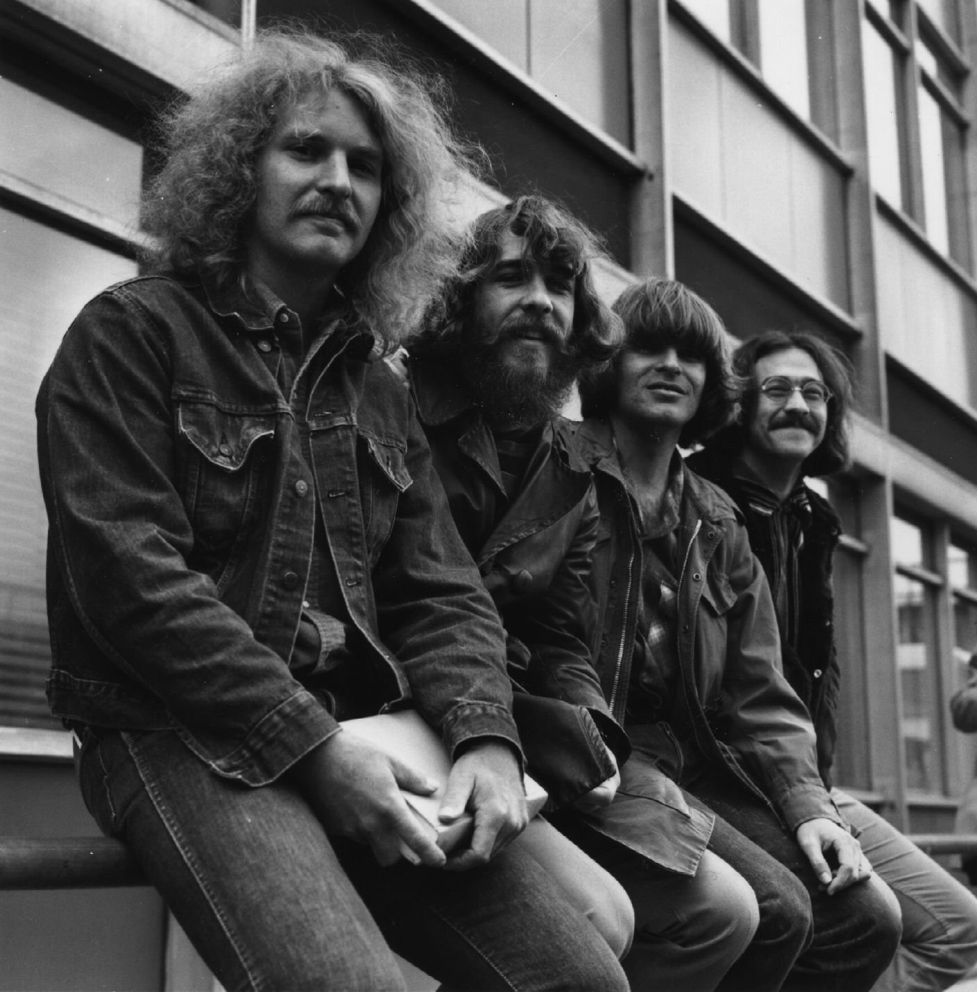 Long Cool Woman in a Black Dress  Creedence Clearwater Revival | Last.fm