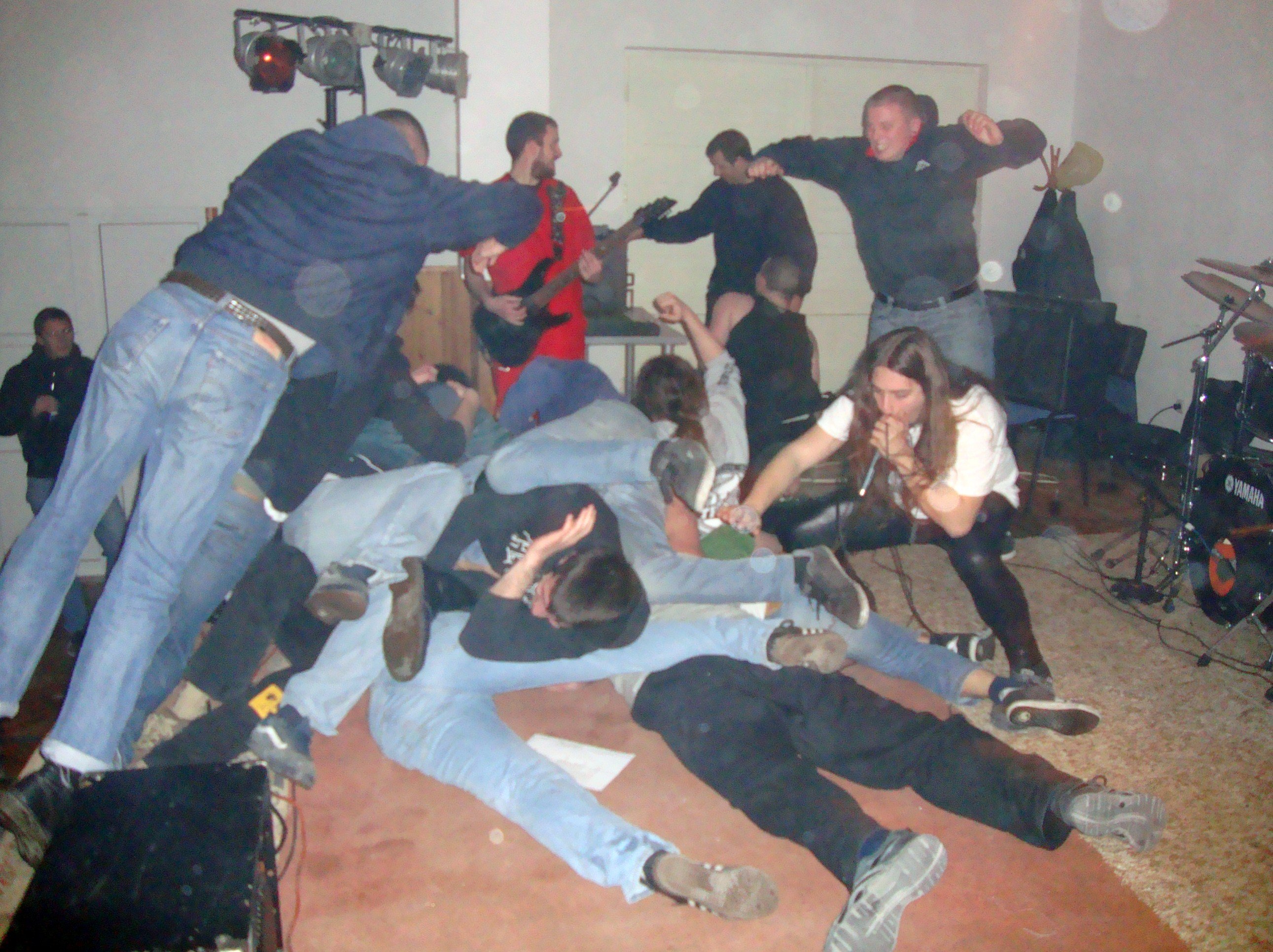 analadin — Inverted Pussyfix | Last.fm