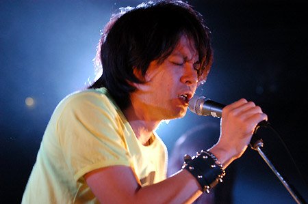 町田康グループ のアルバムとディスコグラフィー | Last.fm