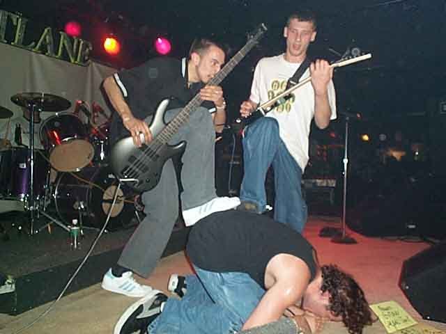 洋楽 54 Vision One Way Trip To Dizneyfist Dizneyfist music, videos, stats, and photos | Last.fm