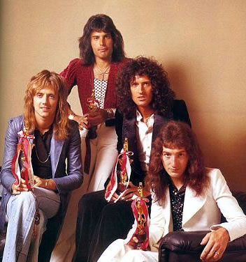 Queen in the beginning. Группа Квин. Группа Queen 1975. Группа Queen 70. Queen в 70х