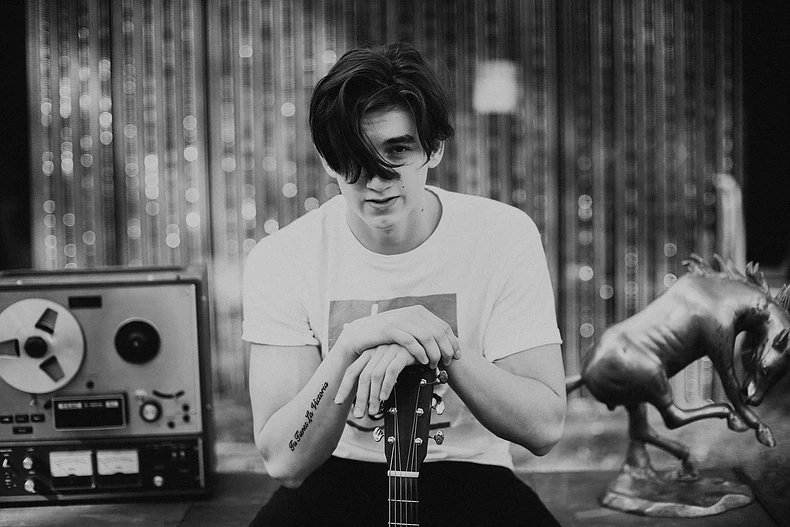 Roll your eyes chance peña. "chance peña" voice. вячеслав шанс певец. Chance pena исполнитель группа. Chance peña.