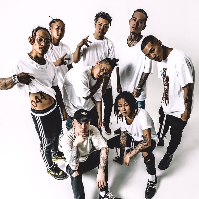 おまけ付きBAD HOP 直筆サイン入CD Amazon.co.jp: BAD HOP サイン ポスター 直筆 : ホビー