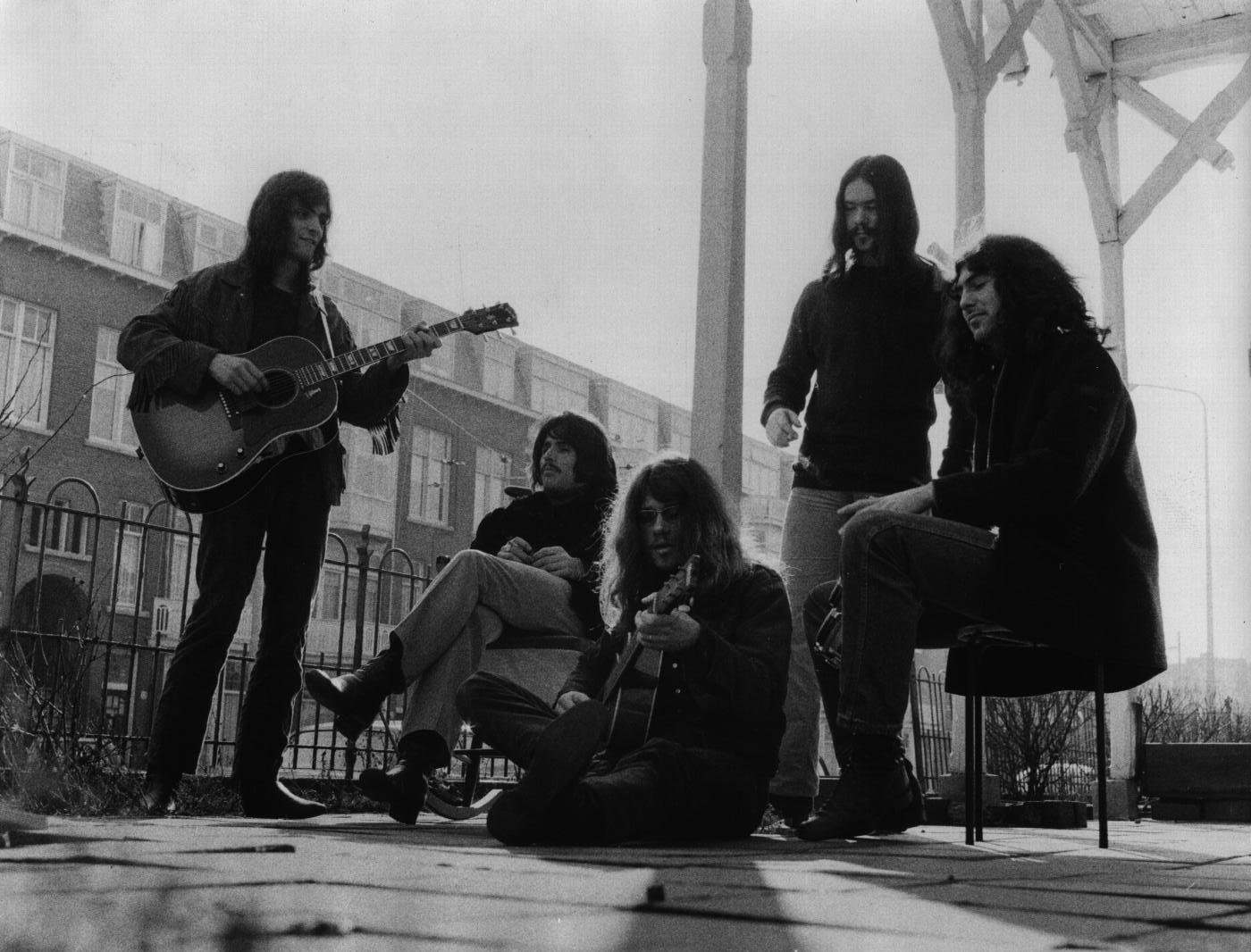 No blues группа. Livin' blues 1971. блюз. Livin' blues - shylina. Budda power blues.