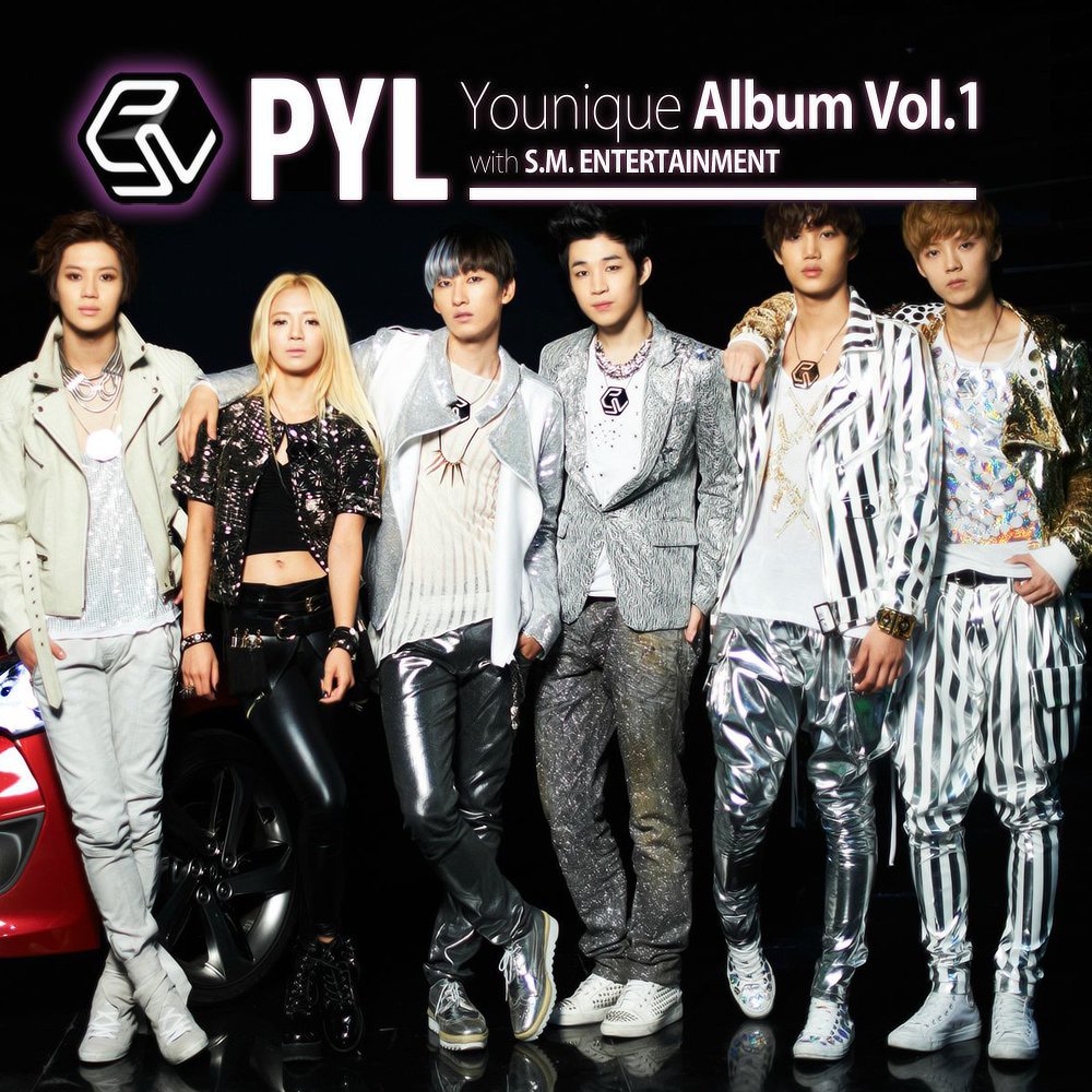16800 EXO SHINee⭐️非売品 PYL Younique Album a13d36a6fe2044cfa51956f9f3b9a1