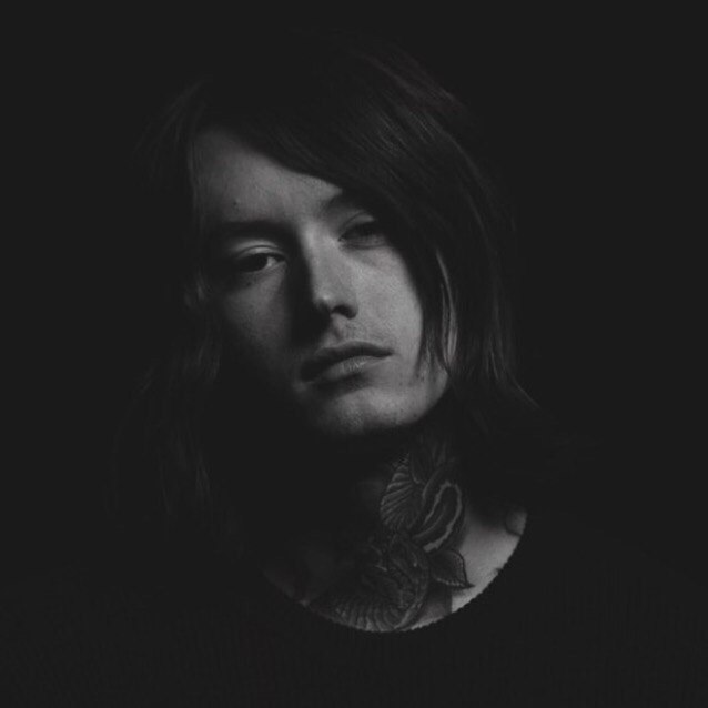 Ной себастьян bad omens 2022. Ноах себастьян. Bad omens ноах себастьян. Ной себастьян bad omens. Noah sebastian.