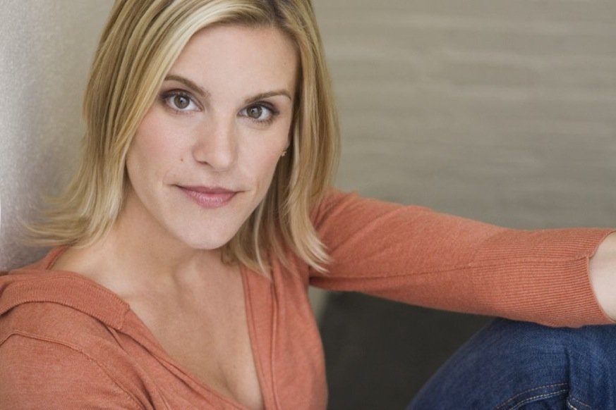 Jenn Colella Profile Picture
