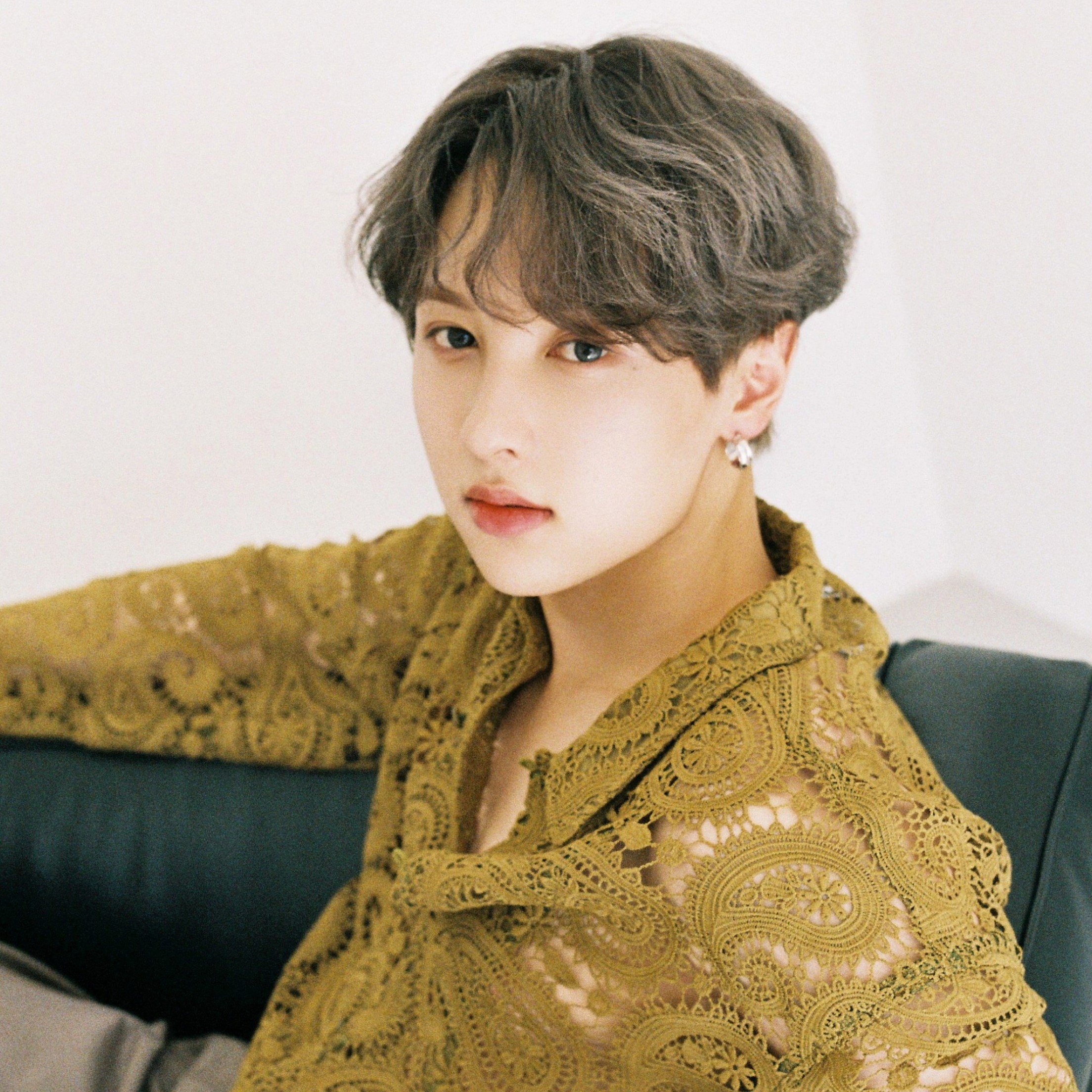 Rie because. Rie because. Rie because. Rie because перевод. Onlyoneof rie because обложка.