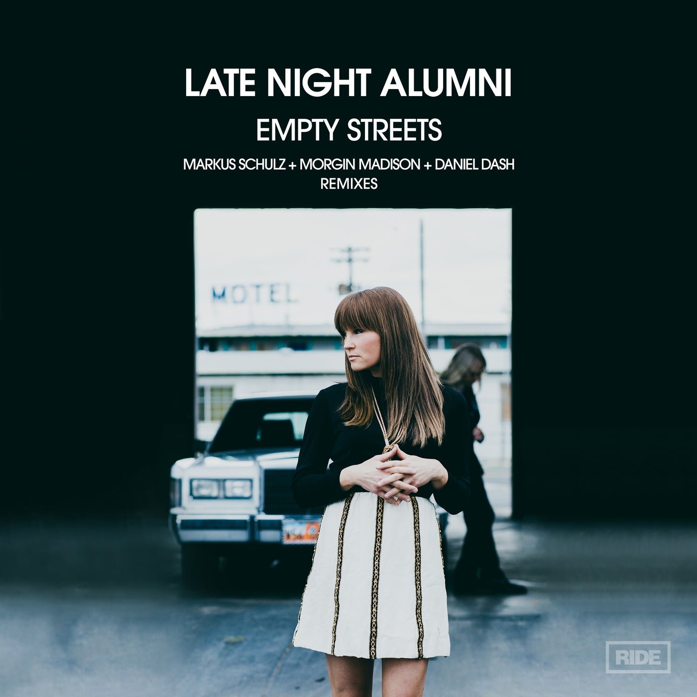 Поздние ночи ремикс. Late Night Alumni - empty Streets. Late Night Alumni empty Streets обложка. Группа late Night Alumni. Late Night empty Streets Parallels.