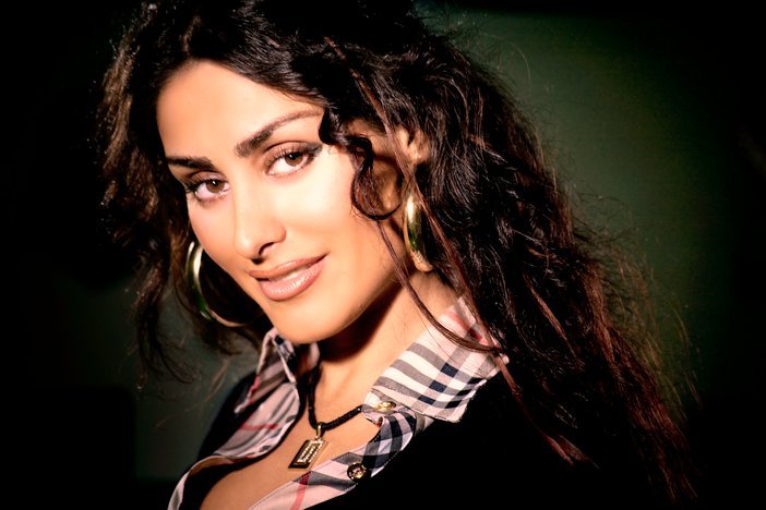 Khabare Dagh — Nadia Saya | Last.fm